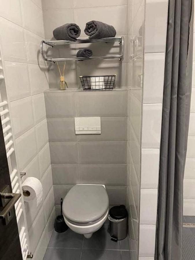 Gréta Lux Apartman Apartamento Hajdúszoboszló Exterior foto